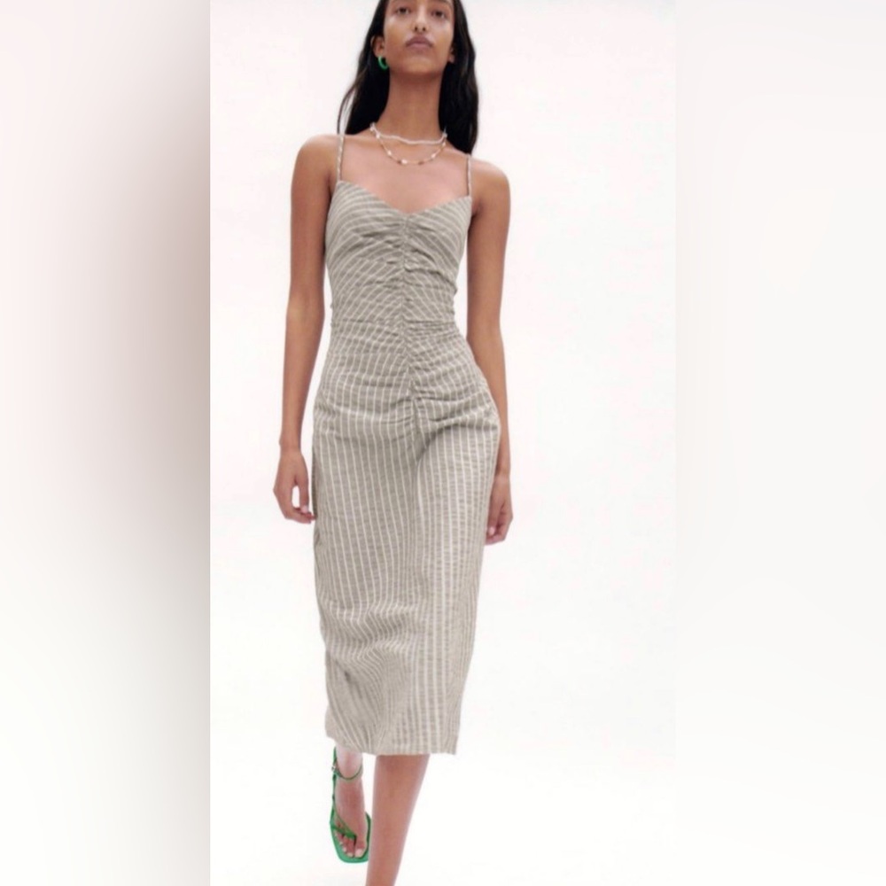 New with tags, ZARA dress, size M